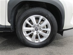 ヤリスクロス ハイブリッド G