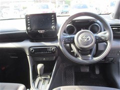 ヤリス ハイブリッド G