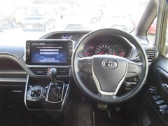 ヴォクシー ZS キラメキ3