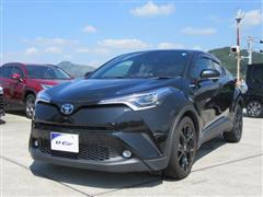 トヨタ　C-HR HV G モード ネロ