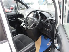 ヴォクシー ZS キラメキ3