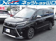 トヨタ　ヴォクシー ZS キラメキ2