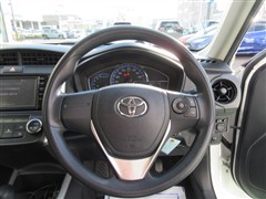 カローラフィールダー ハイブリッド