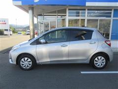 ヴィッツ F セーフティエディション