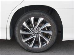 ヴォクシー ハイブリッド S-Z