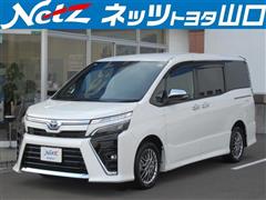 トヨタ　ヴォクシー HV ZS キラメキ3