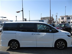 ヴォクシー ZS キラメキ3