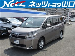 トヨタ　ヴォクシー ハイブリッド V