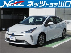 トヨタ プリウス A ツーリングセレクション