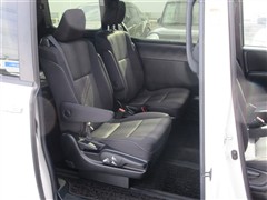 ヴォクシー HV ZSキラメキ