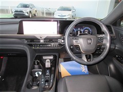 クラウン スポーツ Z