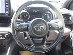 ヤリス ハイブリッド G