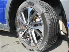 カローラクロス Z