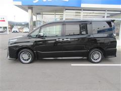 ヴォクシー HV ZS キラメキ2