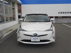 プリウス S セーフティプラス