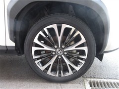 ヤリスクロス Z