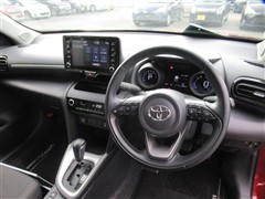 ヤリスクロス G