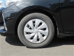 ヴィッツ Fセーフティエディション3