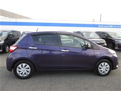 ヴィッツ HV FセーフティーE3