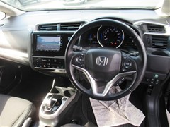 フィット HV L ホンダセンシング