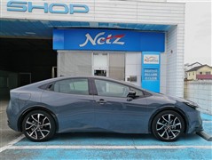 プリウス PHEV Z