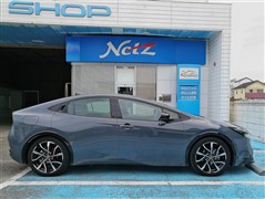 プリウス PHEV Z