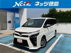 トヨタ ヴォクシー HEV ZS キラメキ