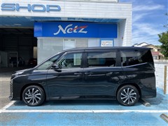 ヴォクシー HEV S-Z