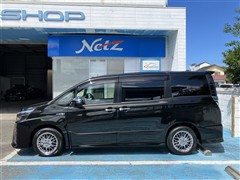 ヴォクシー HEV ZS キラメキ