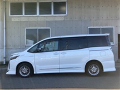 ヴォクシー HEV ZS キラメキ