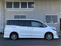 ヴォクシー HEV ZS キラメキ