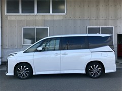 ヴォクシー HEV S-Z