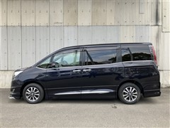 エスクァイアGIプレミアムPブラック