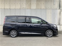 エスクァイアGIプレミアムPブラック