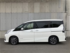 セレナ E-POWER Hスター V