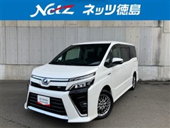 トヨタ ヴォクシー HEV ZS
