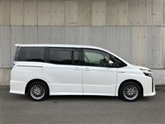 ヴォクシー HEV ZS