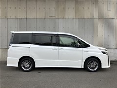 ヴォクシー HEV ZS