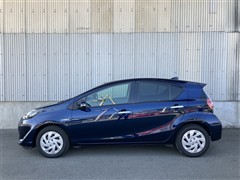 アクア S スタイルブラック