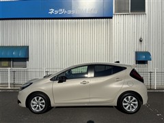 アクア Z