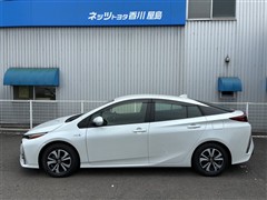 プリウスPHV SセーフティPK