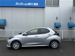 ヤリス 1.0X