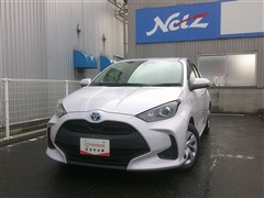 ヤリス ハイブリッド G