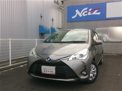 ヴィッツ ハイブリッド F