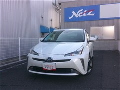 トヨタ プリウス A ツーリングセレクション