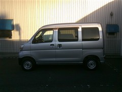 ハイゼットカーゴデラックスSA3