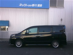 ヴォクシーHV ZSキラメキ2