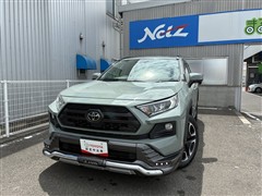 トヨタ RAV4 アドベンチャー