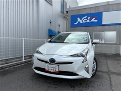 トヨタ プリウス S セーフティプラス