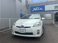 トヨタ プリウス S